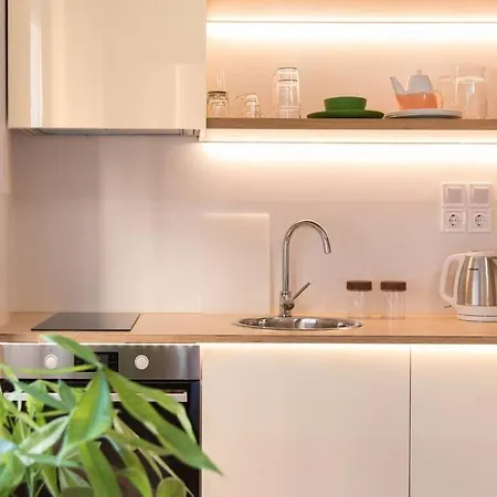 New Luxury Apt- Syntagma Historic Center - Daphne Lejlighed