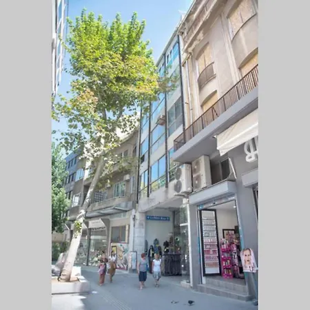 New Luxury Apt- Syntagma Historic Center - Daphne * Athen
